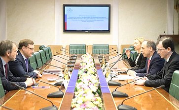 Встреча К. Косачева с Чрезвычайным и Полномочным Послом Болгарии в РФ Б. Коцевым