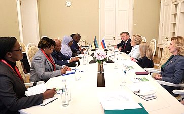 Встреча Валентины Матвиенко с Председателем Ассамблеи Республики Мозамбик Маргаридой Талапой