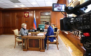 Встреча Председателя Совета Федерации Валентины Матвиенко с губернатором Красноярского края Михаилом Котюковым