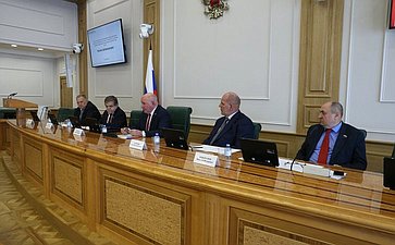 Сенаторы провели встречу со слушателями Академии Государственной противопожарной службы МЧС России