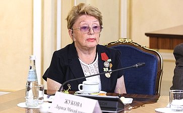 Встреча Председателя Совета Федерации Валентины Матвиенко с делегацией общества «Жители блокадного Ленинграда» Санкт-Петербурга