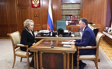 Валентина Матвиенко провела встречу с губернатором Ростовской области Юрием Слюсарем