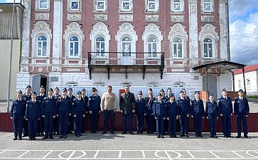 Айрат Гибатдинов совершил рабочую поездку в сельские районы Ульяновской области и поздравил ветеранов Великой Отечественной войны