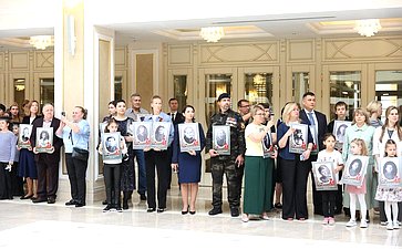 В Совете Федерации в преддверии Дня памяти и скорби состоялось торжественное открытие выставки «Память поколений»