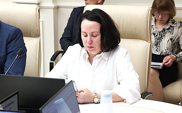 Заседание Комиссии СФ по мониторингу законодательства РФ в сфере государственного контроля (надзора) и муниципального контроля в РФ на тему «Анализ эффективности внедрения в работу контрольных органов индикаторов риска нарушения обязательных требований»