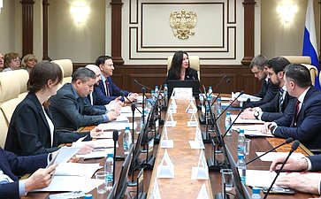 Круглый стол на тему «Единый преференциальный режим для территорий Дальнего Востока и Арктики: законодательное регулирование и механизм реализации»