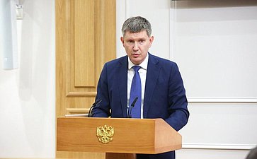 Встреча сенаторов Российской Федерации с Министром экономического развития РФ Максимом Решетниковым в формате «Открытого диалога»