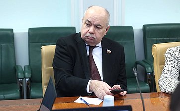 Ильяс Умаханов