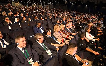 Российская делегация во главе с Председателем СФ В. Матвиенко приняла участие в церемонии открытия 141-й Ассамблеи МПС
