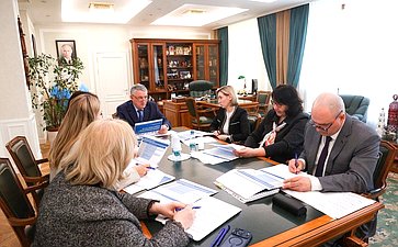 Совещание по вопросу организации и проведению Всероссийского детского фестиваля народной культуры «Наследники традиций» и развитию Образовательного центра — кадетская школа «Корабелы Прионежья»