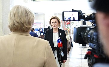 Инна Святенко