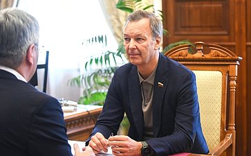 Встреча первого заместителя Председателя Совета Федерации Андрея Яцкина и Главы Республики Бурятия Алексея Цыденова
