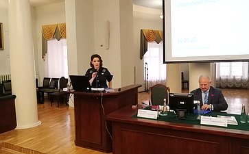 Маргарита Павлова выступила с докладом о воспитании патриотизма как государственной задаче на конференции «Военная безопасность России: исторический опыт и взгляд в будущее»
