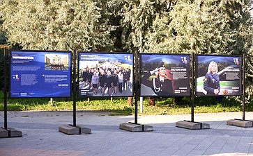 Открытие в Москве фотовыставки, подготовленной Ассоциацией «Женщины в погонах»