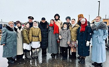 Татьяна Сахарова и Елена Дягилева в рамках региональной недели приняли участие в мероприятиях, приуроченных к 80-й годовщине Великой Победы