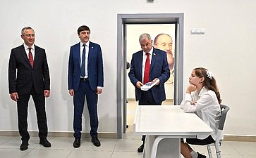 В селе Лопатино Тарусского района состоялось открытие новой средней общеобразовательной школы