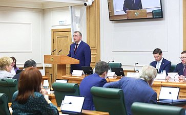 Заседание Комитета Совета Федерации по конституционному законодательству и государственному строительству