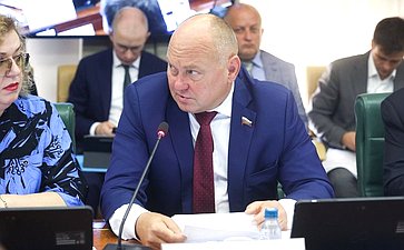 Алексей Кондратенко