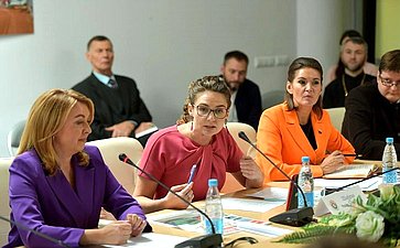 Маргарита Павлова приняла участие в Минске в Международном Славянском форуме семей «Крепкая многодетная семья – основа национальной безопасности»