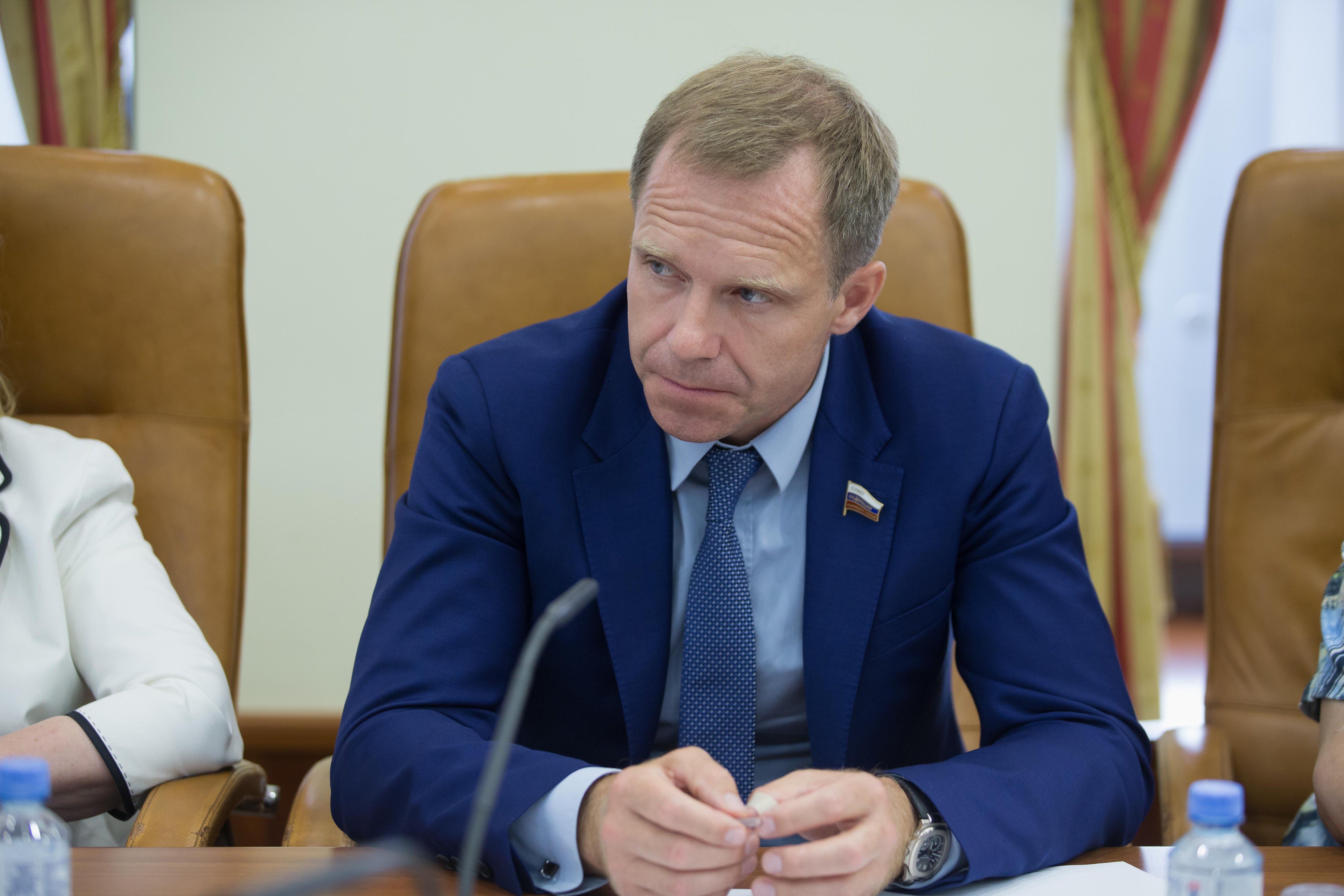 Контрольная функция региональных парламентов недостаточно ...