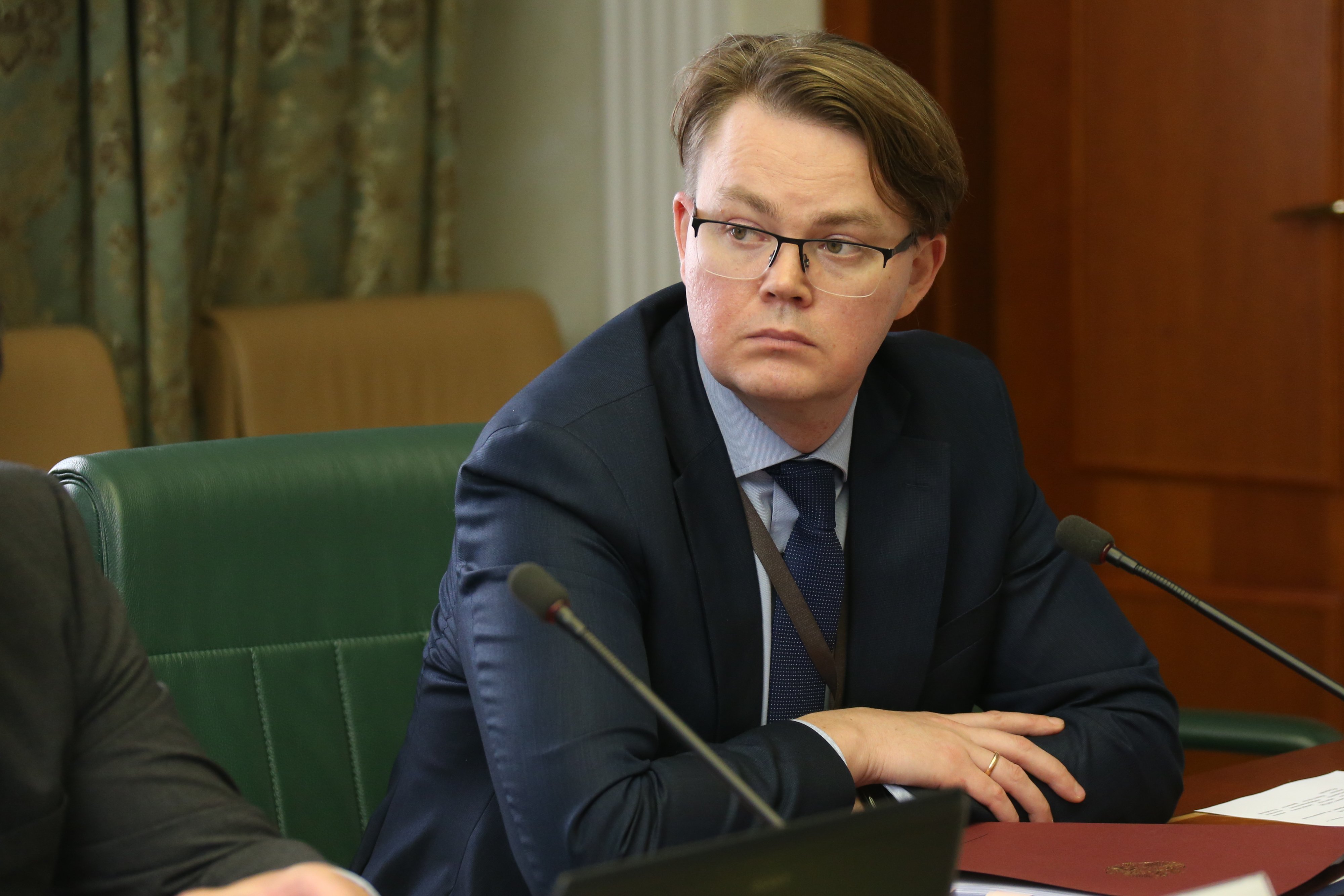 Комитет СФ по экономической политике заслушал доклад Министра ...