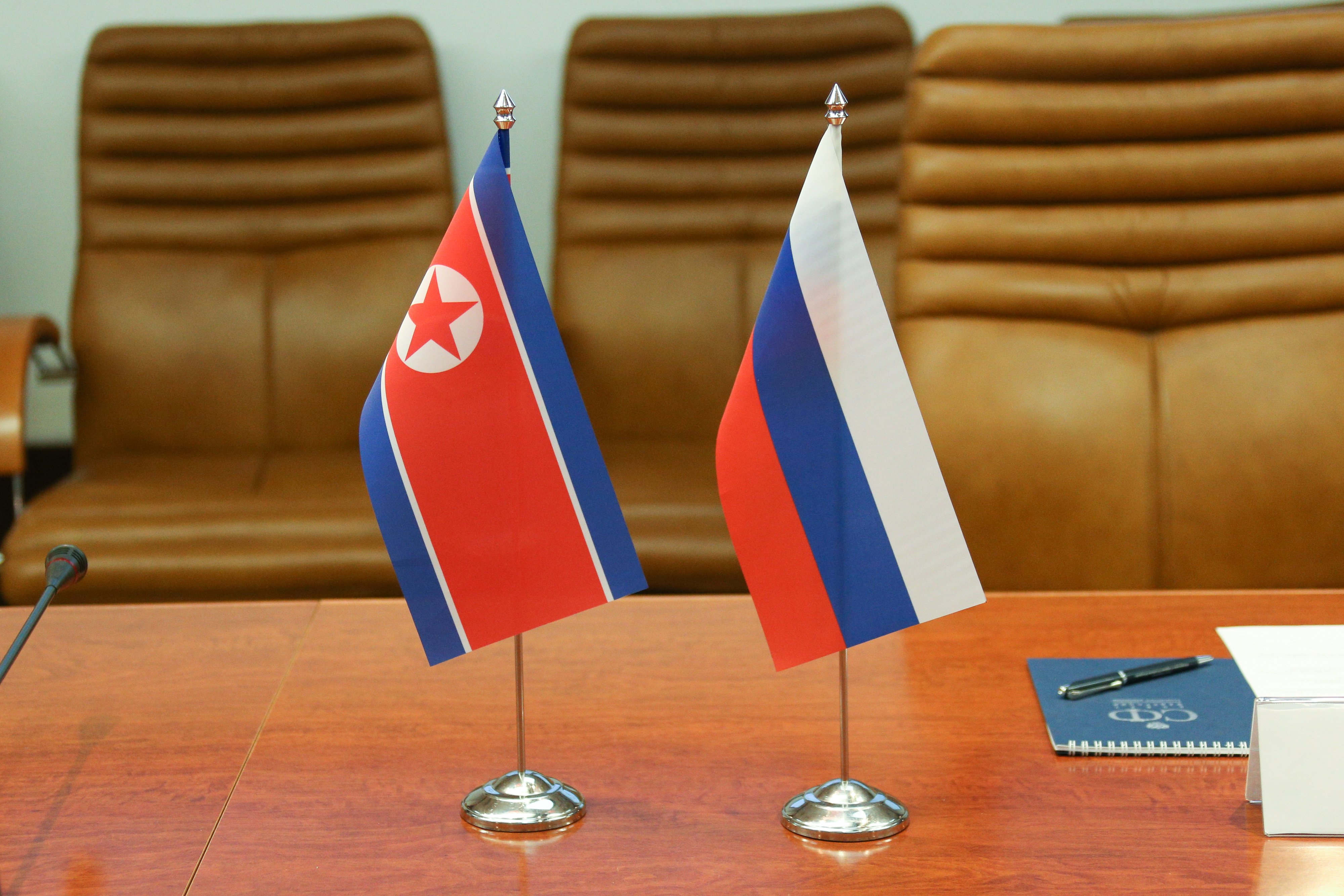 К. Косачев провел встречу с Чрезвычайным и Полномочным Послом КНДР в ...