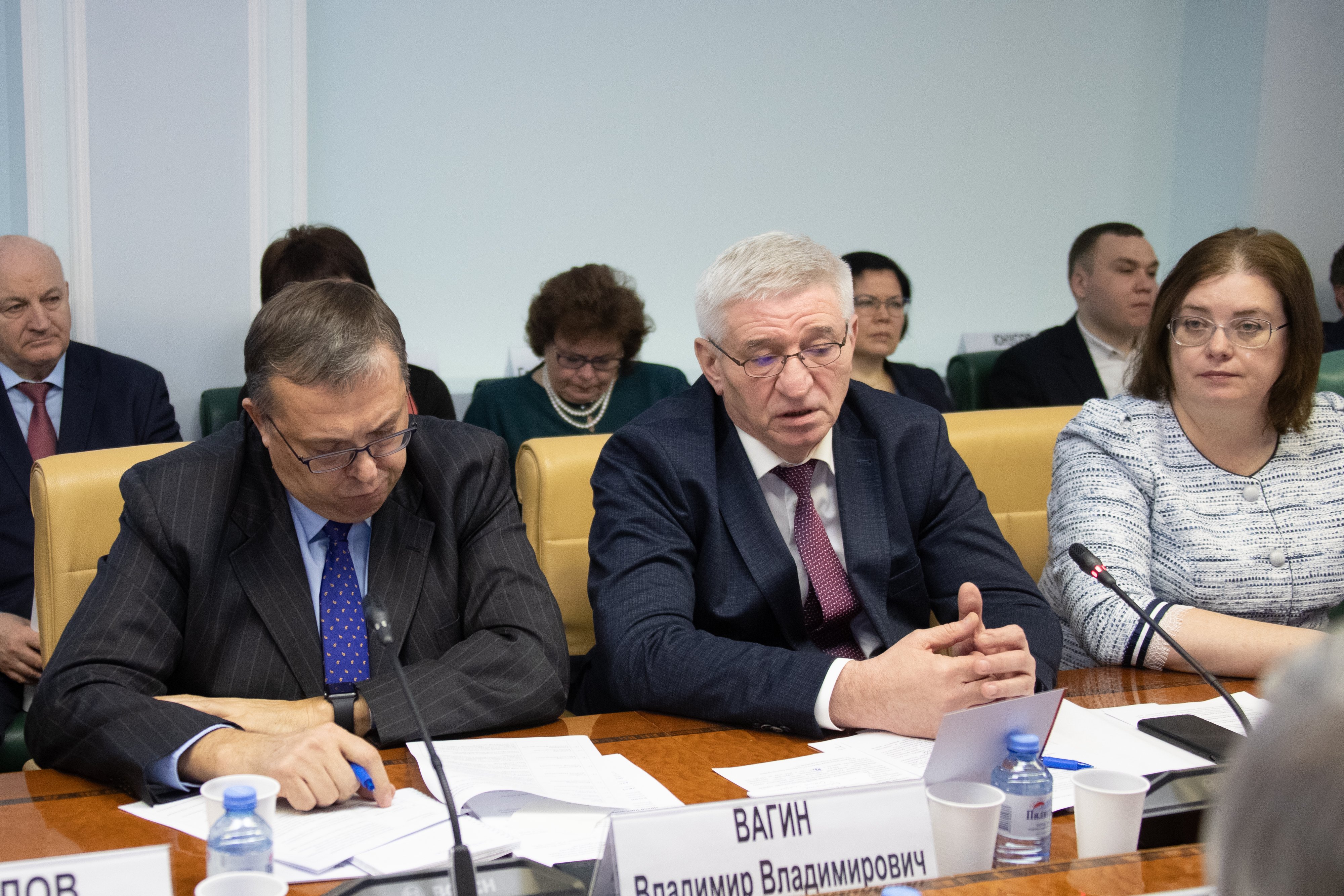 В Совете Федерации прошло совещание, посвященное повышению ...