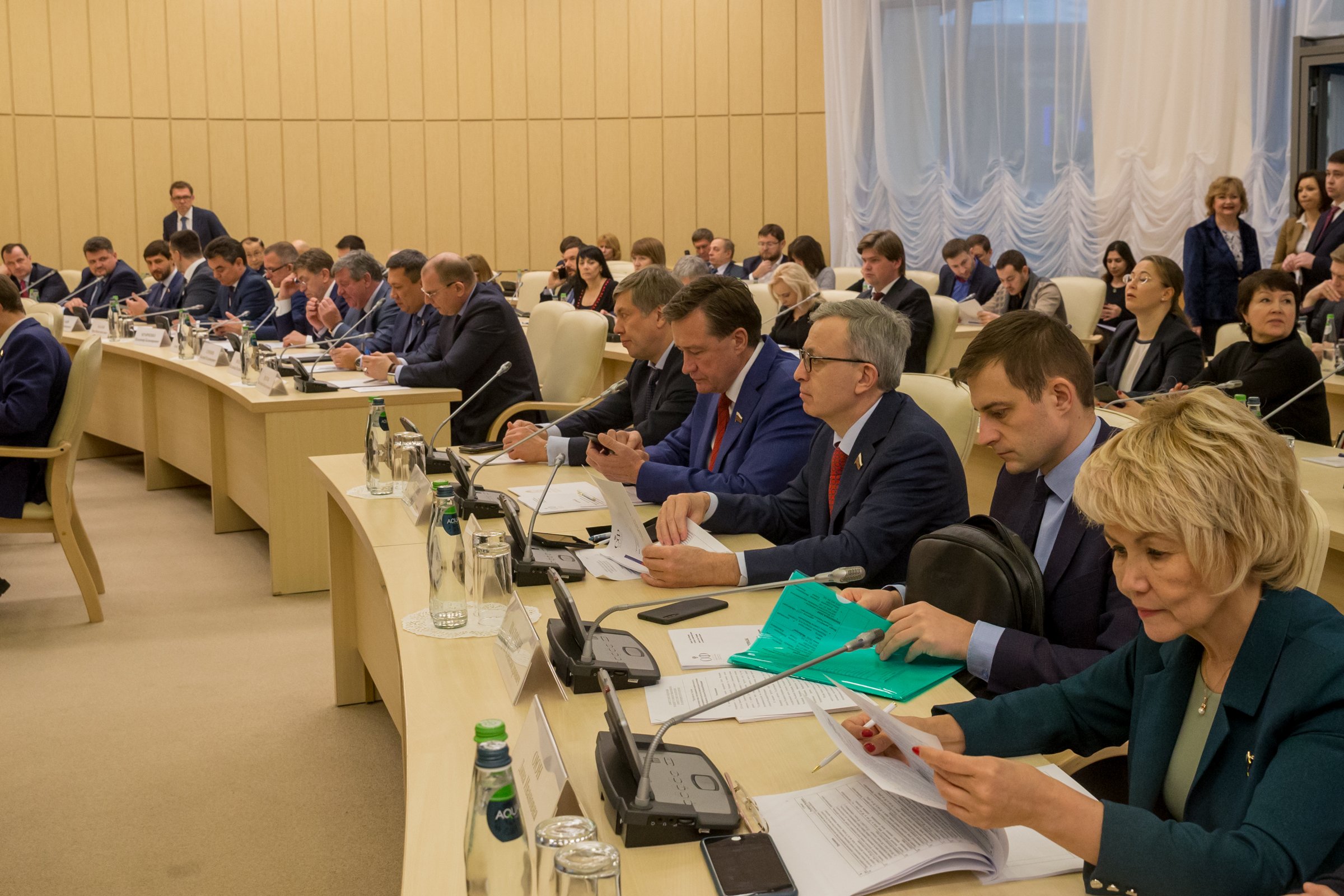 «Круглый стол» на тему «Государственные меры стимулирования развития ...