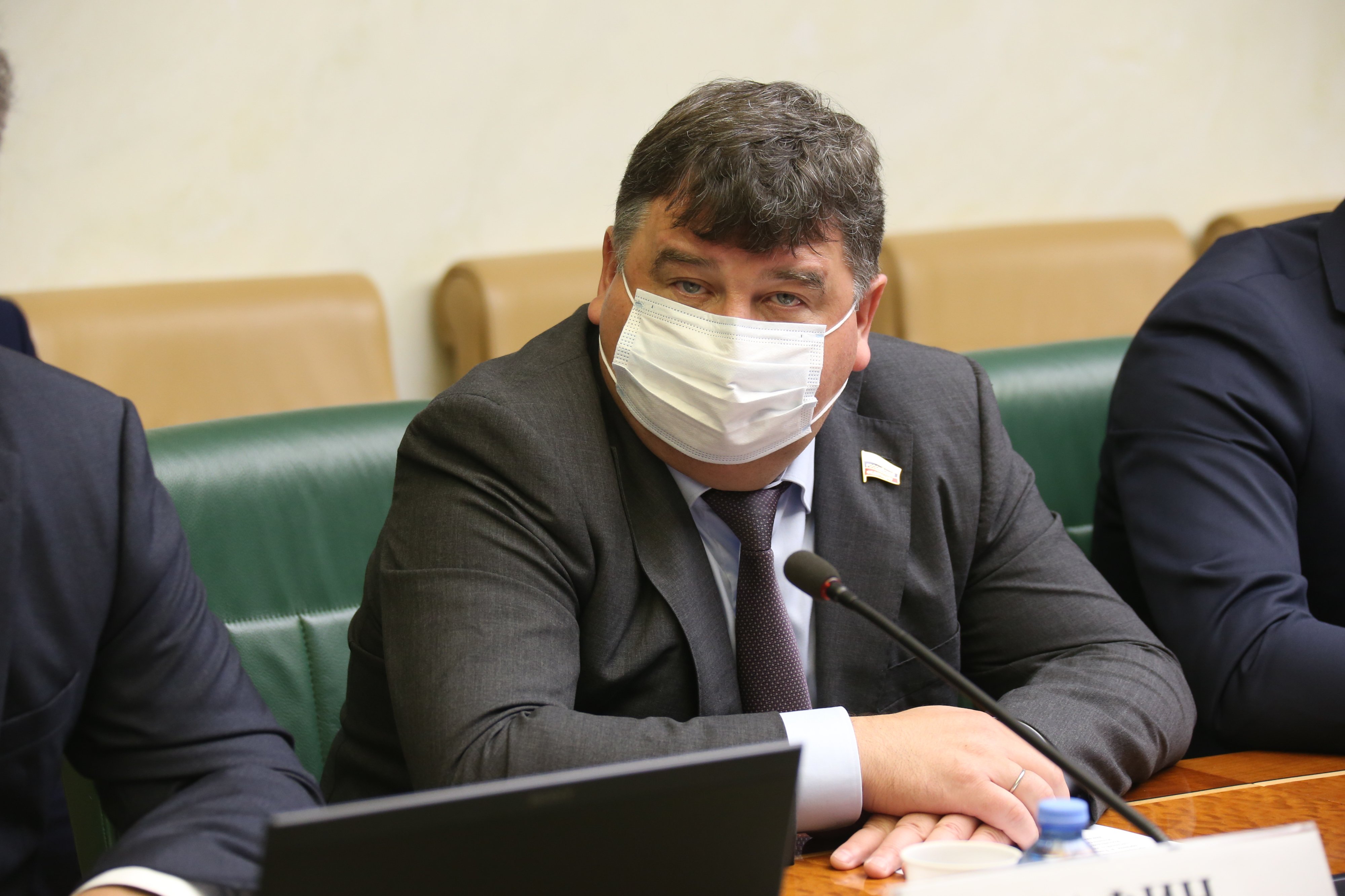 Комитет СФ по экономической политике поддержал упрощение процедуры ...