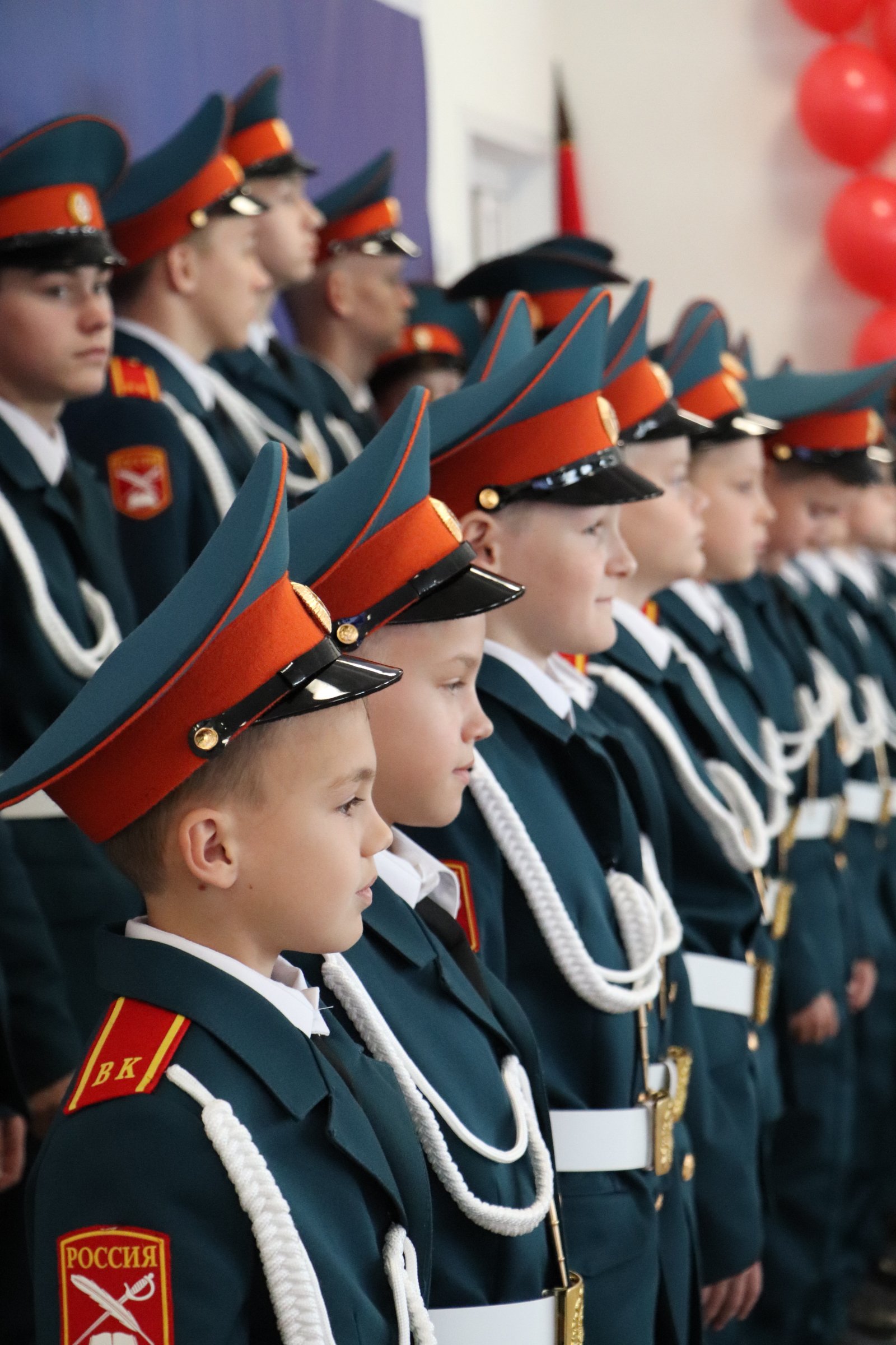 Ю. Воробьев поздравил кадетов Образовательного центра «Корабелы ...