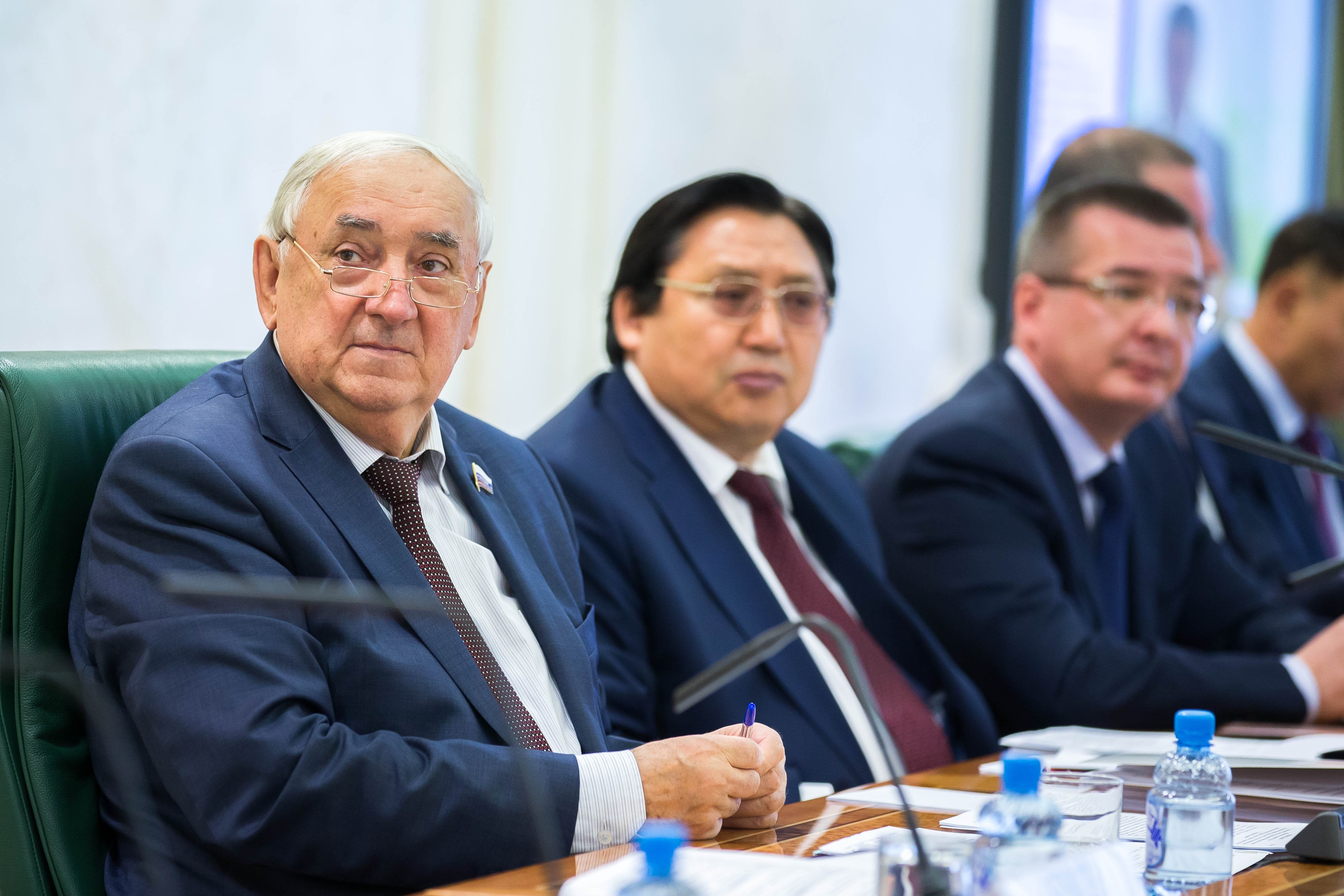 Вопросы обеспечения прав коренных малочисленных народов Севера, Сибири ...