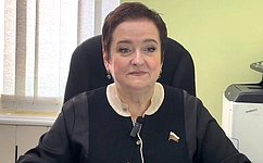 Л. Мельник обратилась с приветственным словом к участникам научно-практической конференции «Рак щитовидной железы. Радиойодрефрактерность. Сложности в принятии решений»