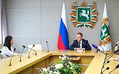 В. Кравченко подвел итоги полугодия и рассказал о планах деятельности в Совете Федерации