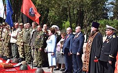 Е. Алтабаева приняла участие в торжественной церемонии захоронения останков защитников и освободителей Севастополя
