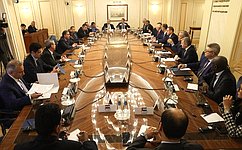 К. Косачев провел встречу с главами дипломатических представительств арабских государств, аккредитованных в РФ