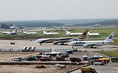 М. Пономарев: Изменения в Воздушный кодекс РФ позволят сделать авиатранспорт более доступным для населения