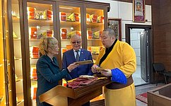 В преддверии наступления Шагаа – Нового года по лунному календарю Д. Оюн посетила в Туве крупнейший в России буддийский монастырь