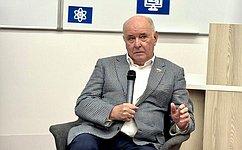 Г. Карасин провел встречу со студентами Мурманского арктического университета