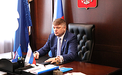 Д. Василенко обсудил на приеме граждан в Ленинградской области социально-правовые вопросы