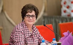 Е. Лахова провела юбилейное заседание Союза женщин России