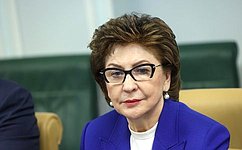 Г. Карелова: Увеличилось число россиян, желающих жить и работать в Арктике