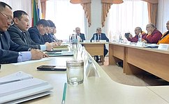 Б. Жамсуев: В условиях современных вызовов возрастает роль духовных центров в укреплении общества