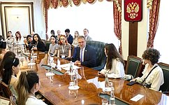 Konstantin Kosachev meets with participants in the InterNovosti project