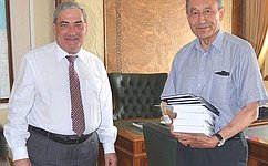 Вячеслав Штыров встретился с президентом Академии наук Республики Саха (Якутия) Игорем Колодезниковым