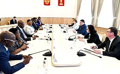 Делегация Зимбабве во главе с председателем Сената Парламента Республики М. Чиномоной посетила Тверскую область