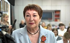 Е. Перминова приняла участие в презентации сборника стихов курганских поэтов, которые были свидетелями Великой Отечественной войны