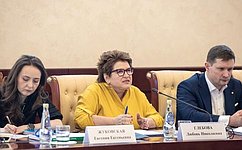 Л. Глебова и В. Полетаев рассказали о законодательном обеспечении миграционной политики