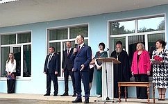 И. Мурог поздравил выпускников Милославской школы с последним звонком