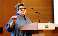 Л. Глебова: Важно создавать условия для развития самостоятельности общественных институтов в воспитании граждан гармонично развитой личностью