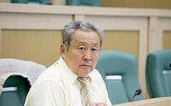 А. Тулохонов выступил с докладом на всероссийской конференции «Фундаментальные проблемы воды и водных ресурсов»